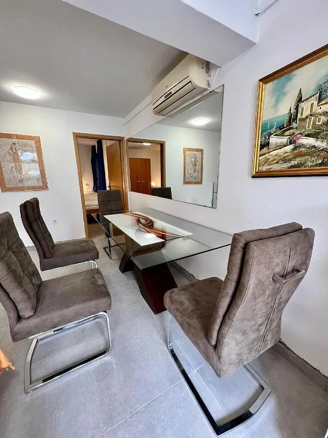 Rooms & Apartment Hegic Zadar