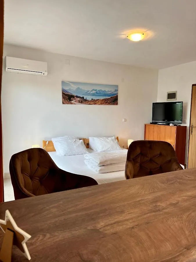 Rooms & Apartment Hegic Zadar