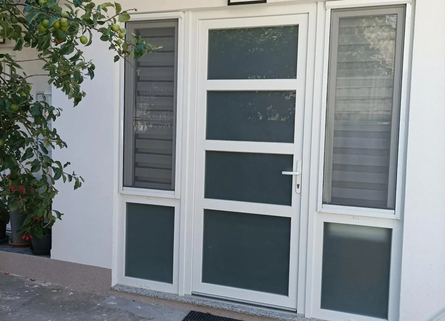 Rooms & Apartment Hegic Zadar 0*,