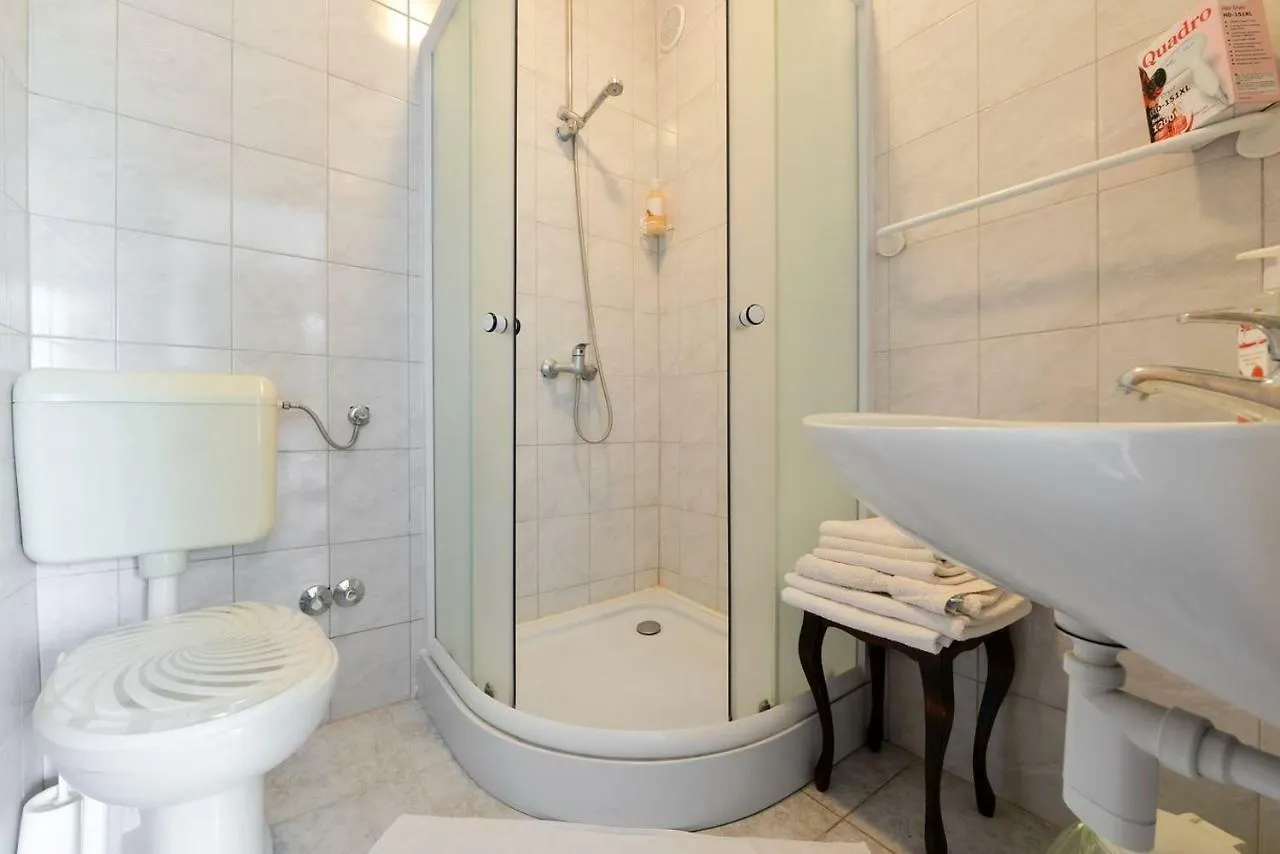 Rooms & Apartment Hegic Zadar