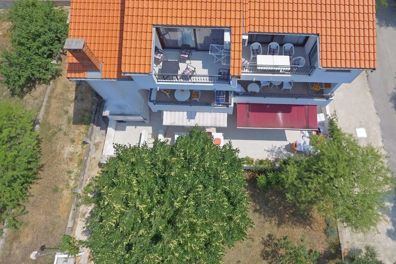 Rooms & Apartment Hegic Zadar 0*,